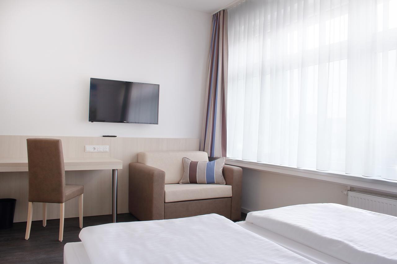 Viva Hotel Luebeck Exterior photo