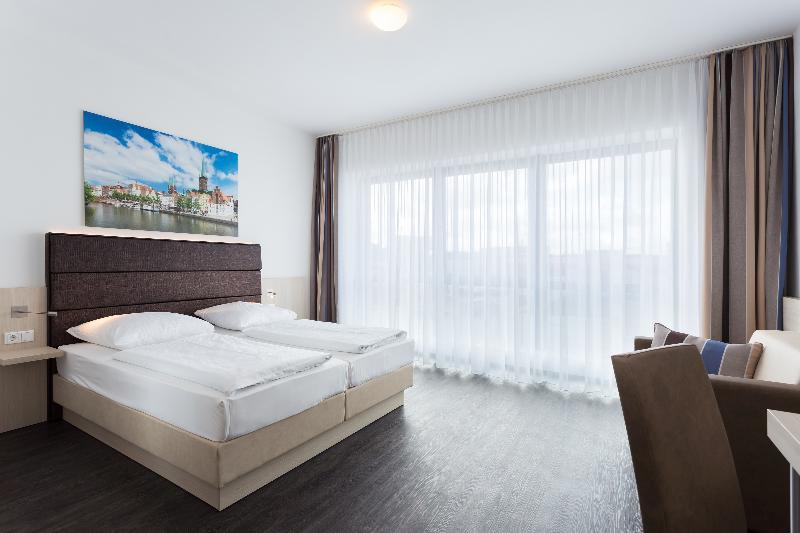 Viva Hotel Luebeck Exterior photo