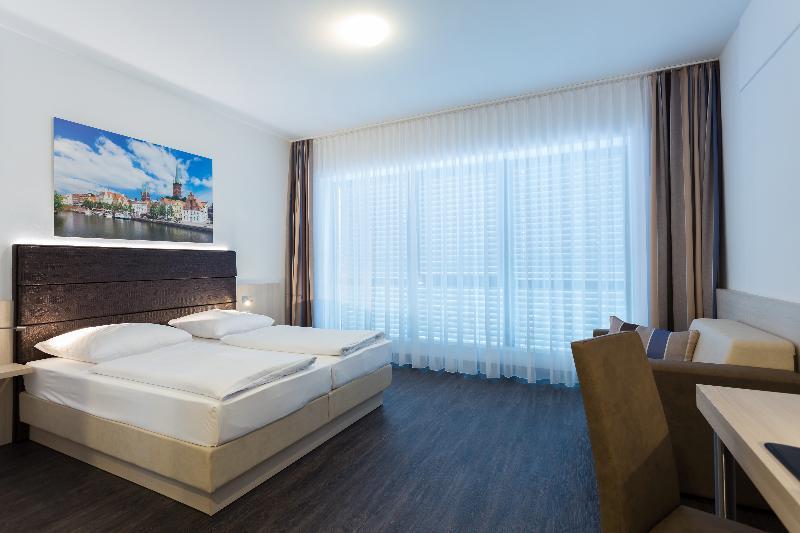 Viva Hotel Luebeck Exterior photo